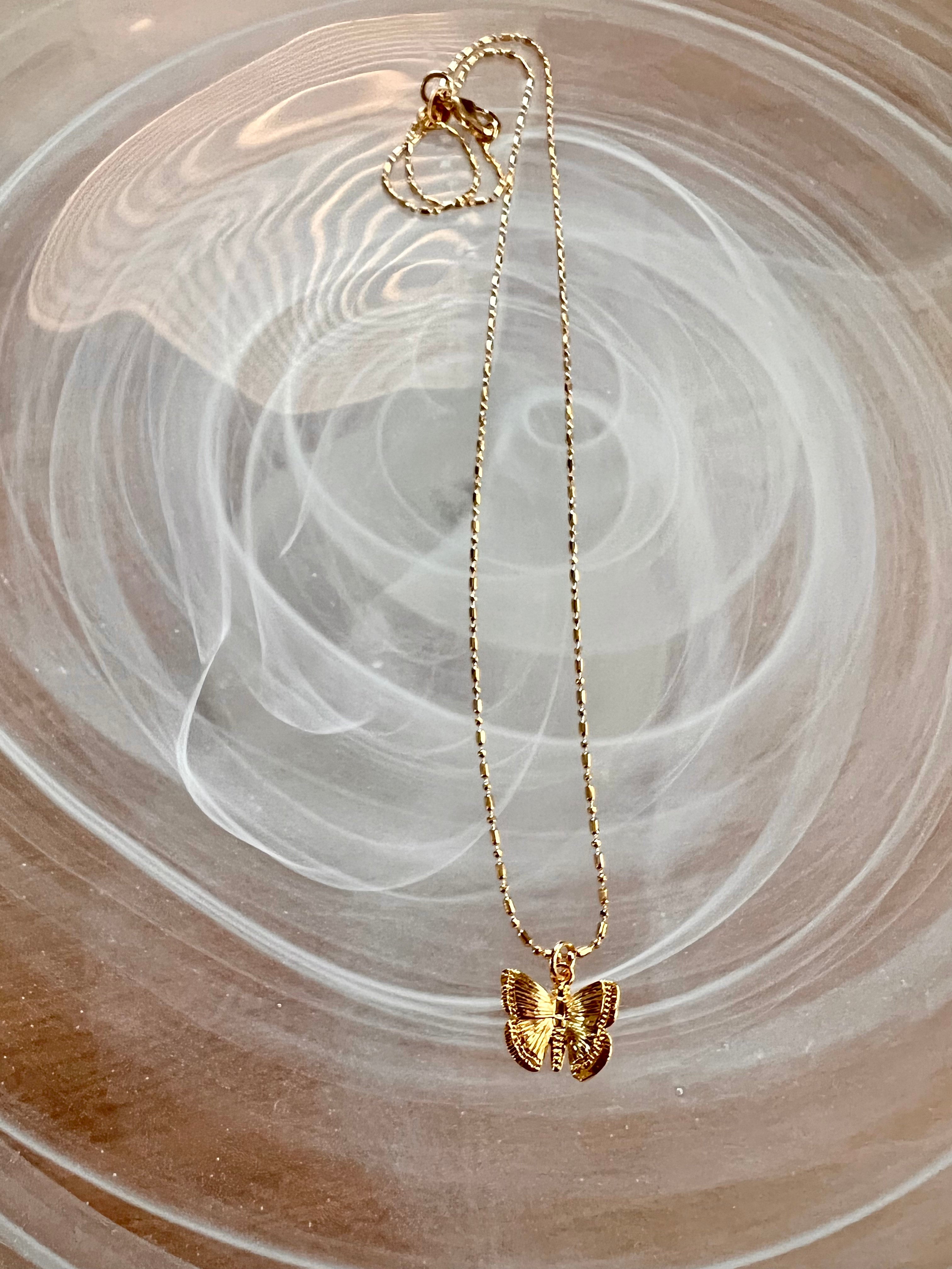Meira T. Dainty Diamond Butterfly Necklace 001-160-00022 | Peran & Scannell  Jewelers | Houston, TX
